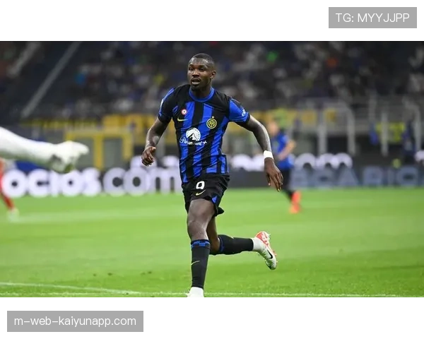 法国九前锋豪华配置存隐忧 穆阿尼图拉姆状态下滑受质疑 法国九前锋豪华配置存隐忧 穆阿尼图拉姆状态下滑受质疑